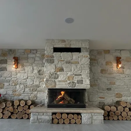 Royalova Çınarcık