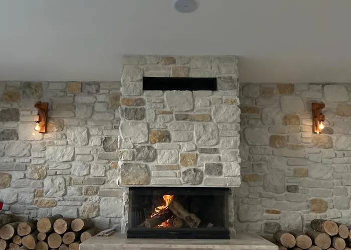 Royalova Çınarcık